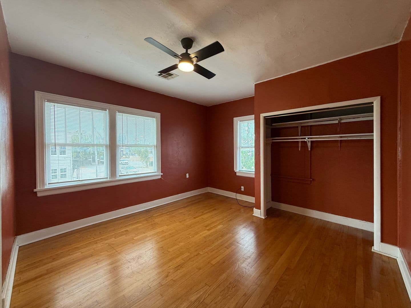 Oklahoma City Apartment: 2417 N. Robinson Avenue
