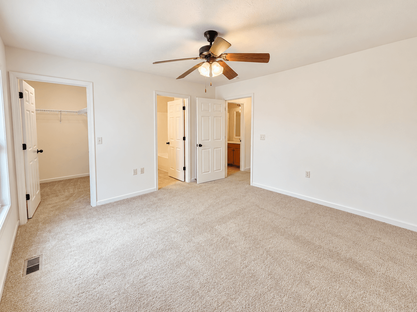 Harrisonburg House: 1023 Wellington Drive