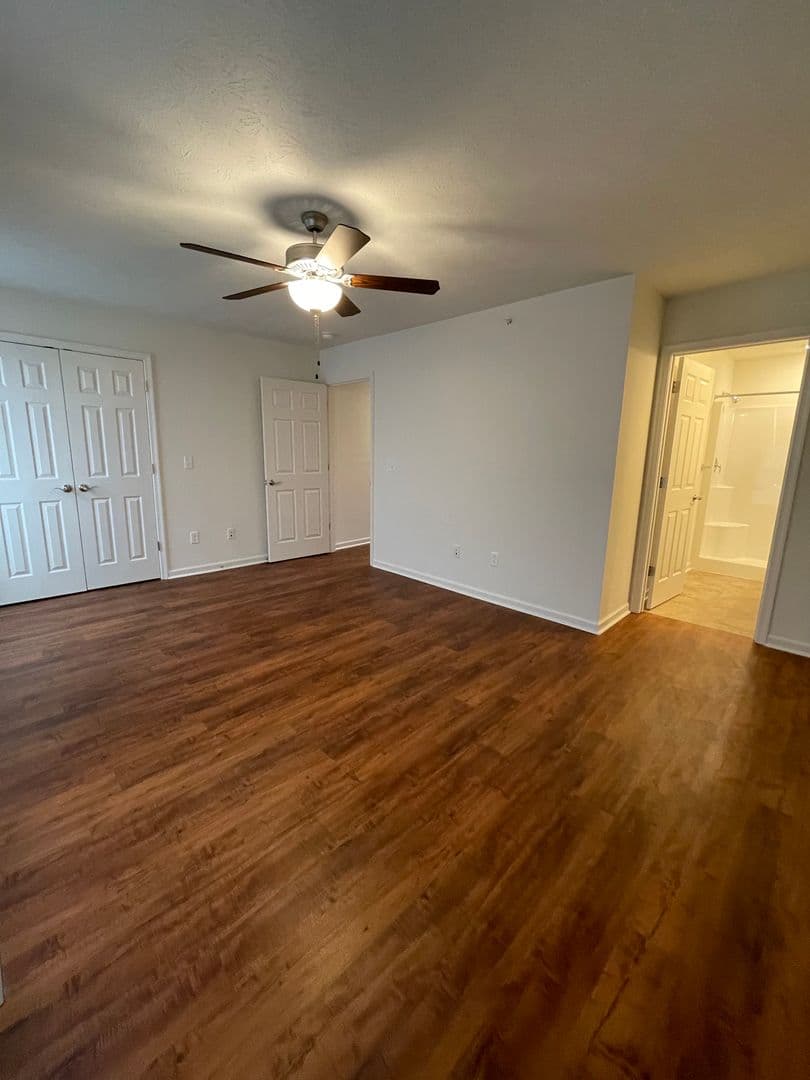 Harrisonburg House: 2975 Congers Creek Road Unit 2