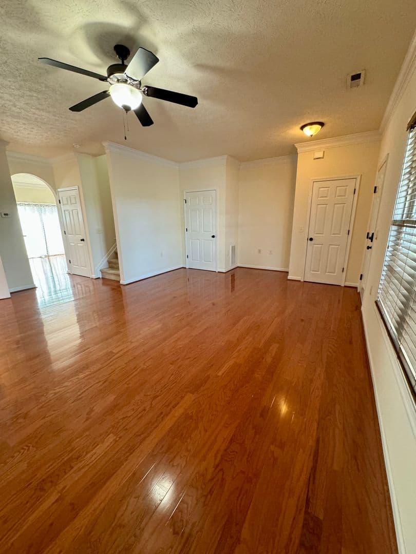 Mt. Crawford House: 31 Cantermill Lane