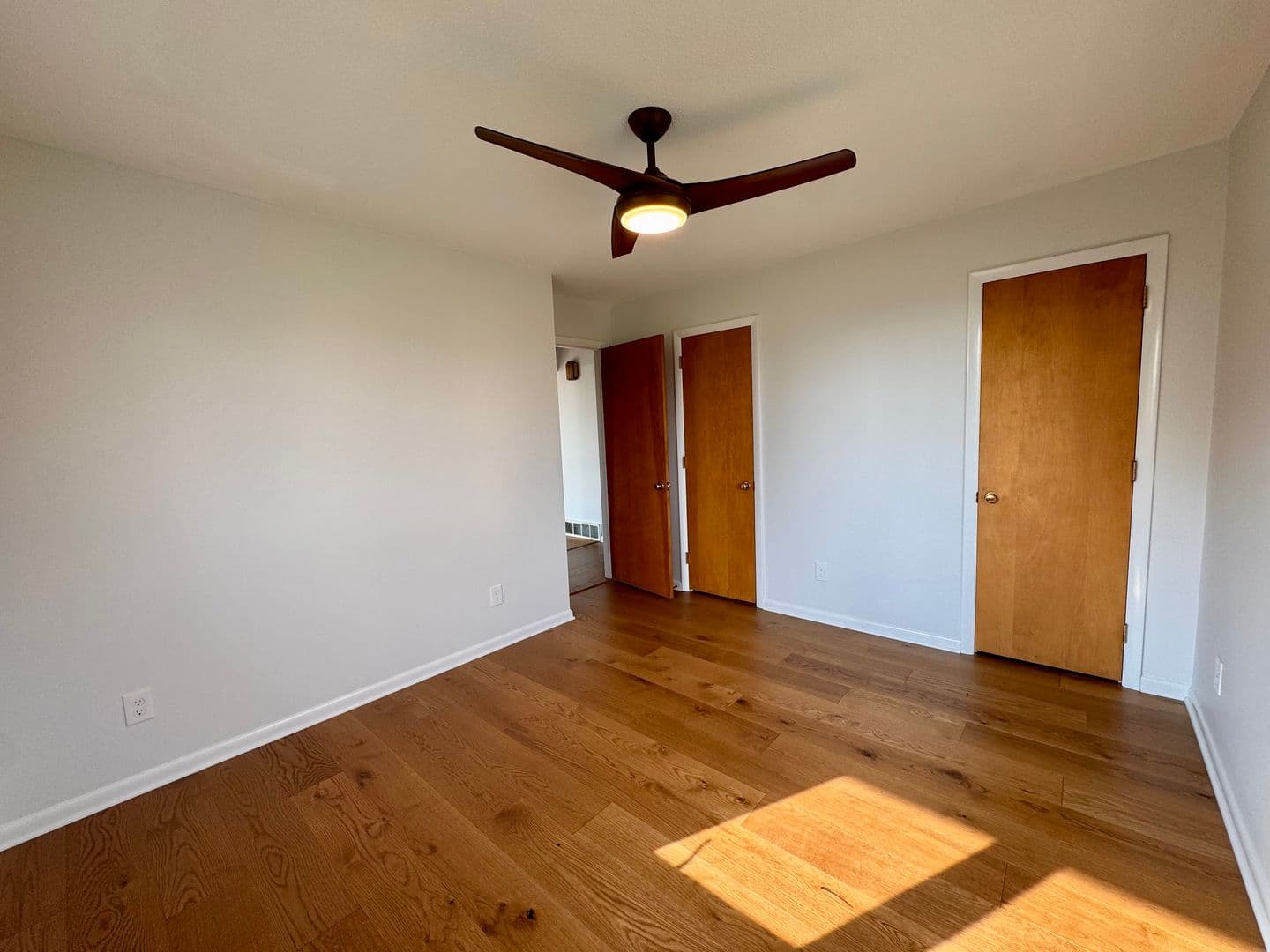 Rockingham House: 221 Grandview Drive
