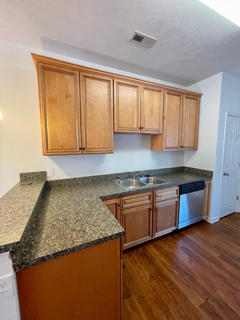 Harrisonburg House: 1427 Taylor Grove Lane Unit 2