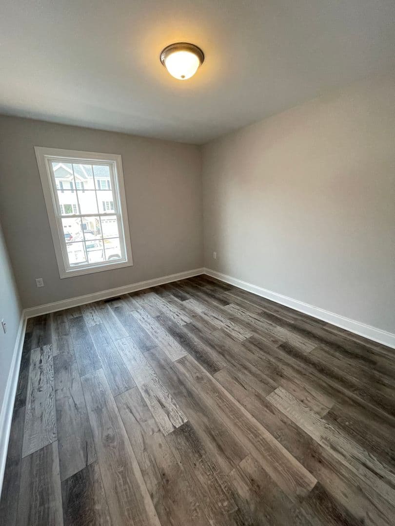 Rockingham House: 1157 Bluemoon Drive