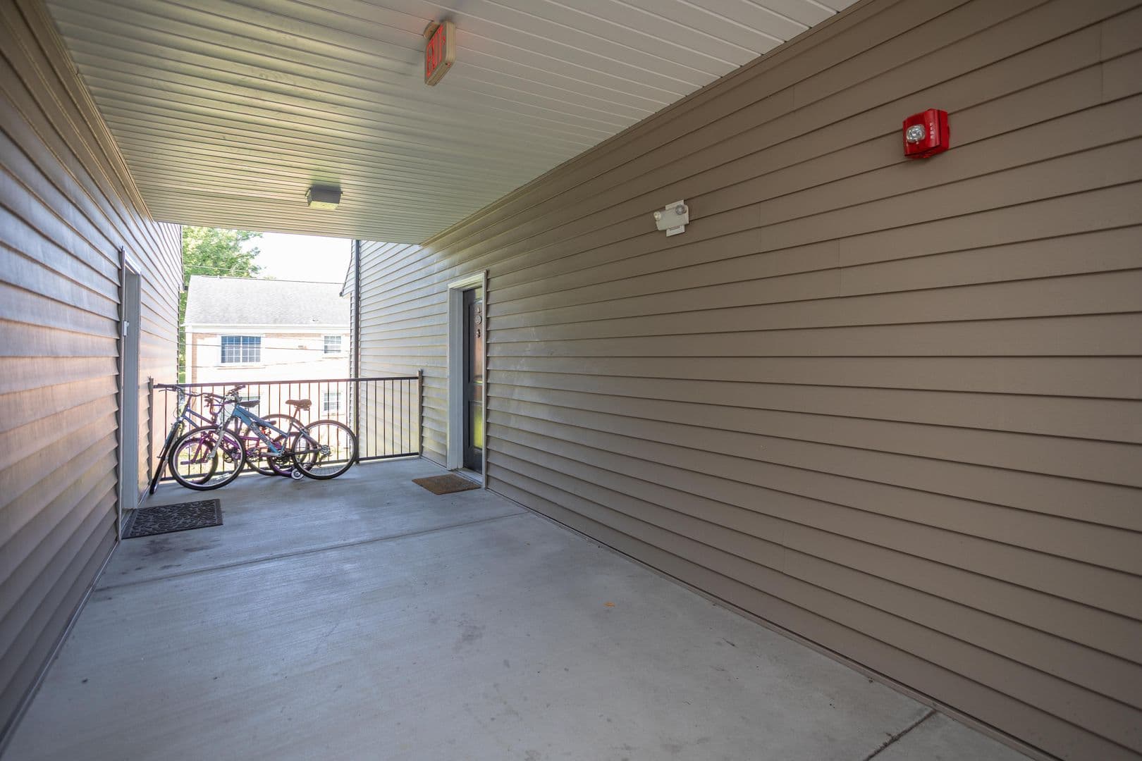 Harrisonburg House: 161 Howard Lane Apt 304