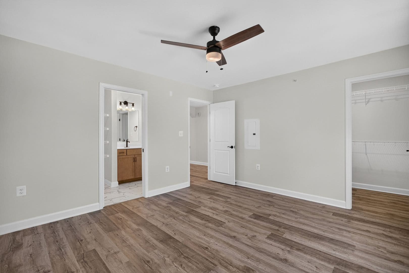 Harrisonburg House: 507 Roman Way Unit 101