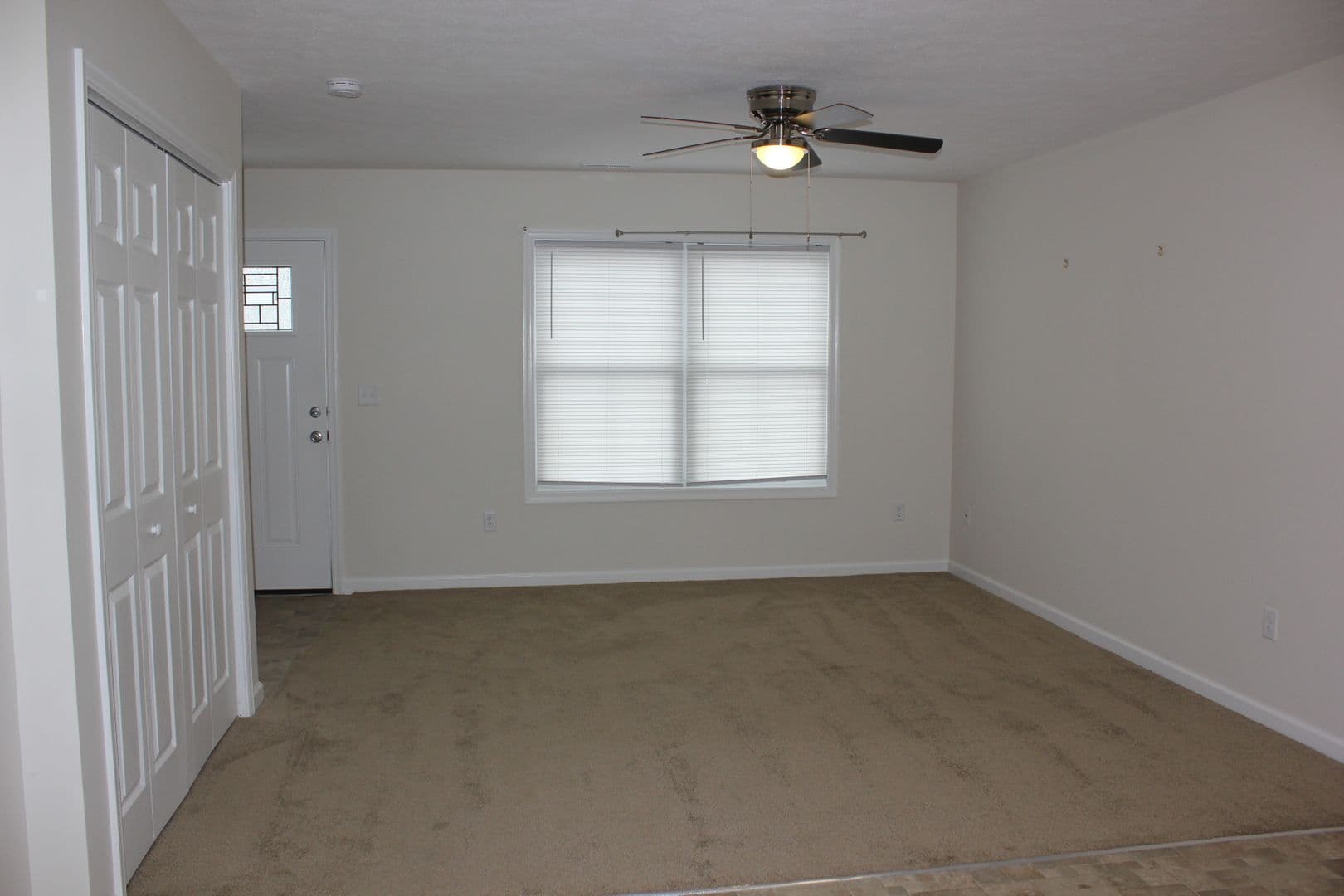 Broadway House: 186 Edom Lane