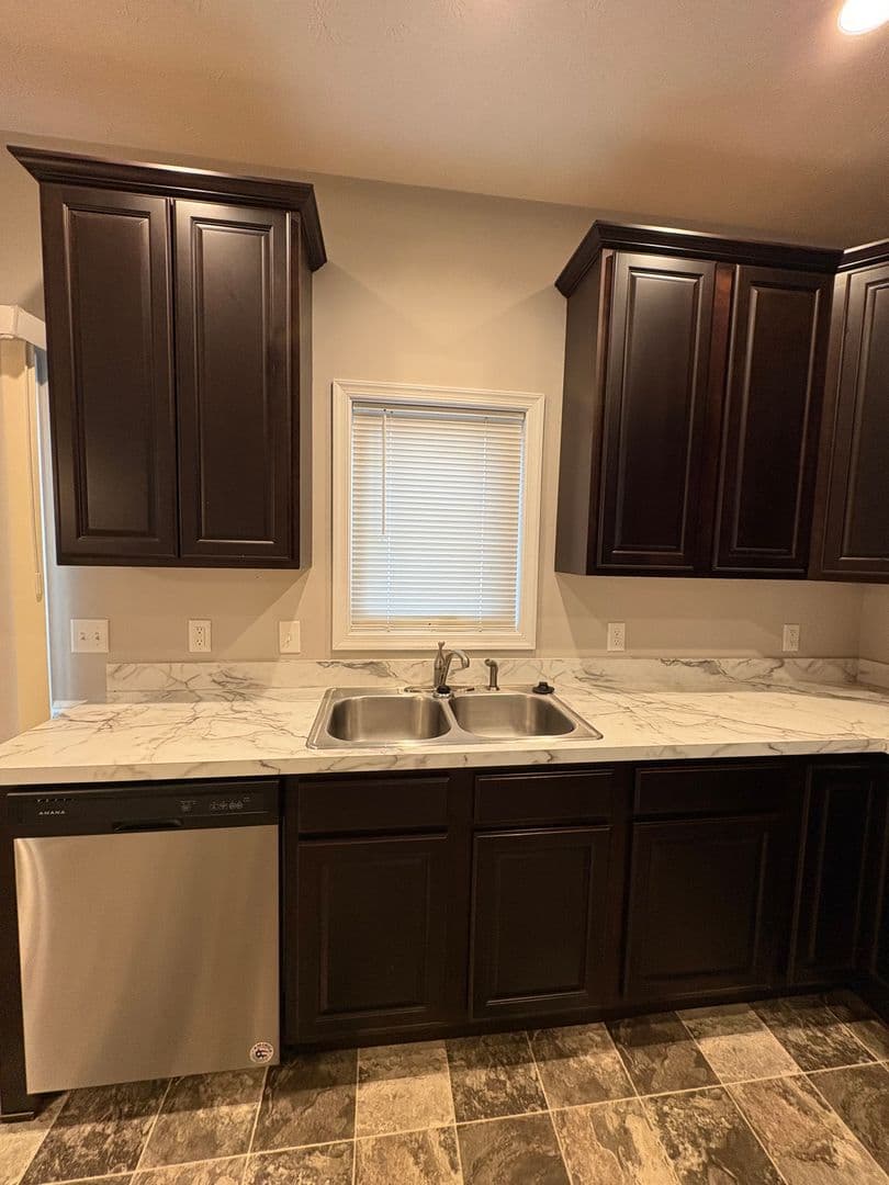 Rockingham House: 171 Cedar Point Lane