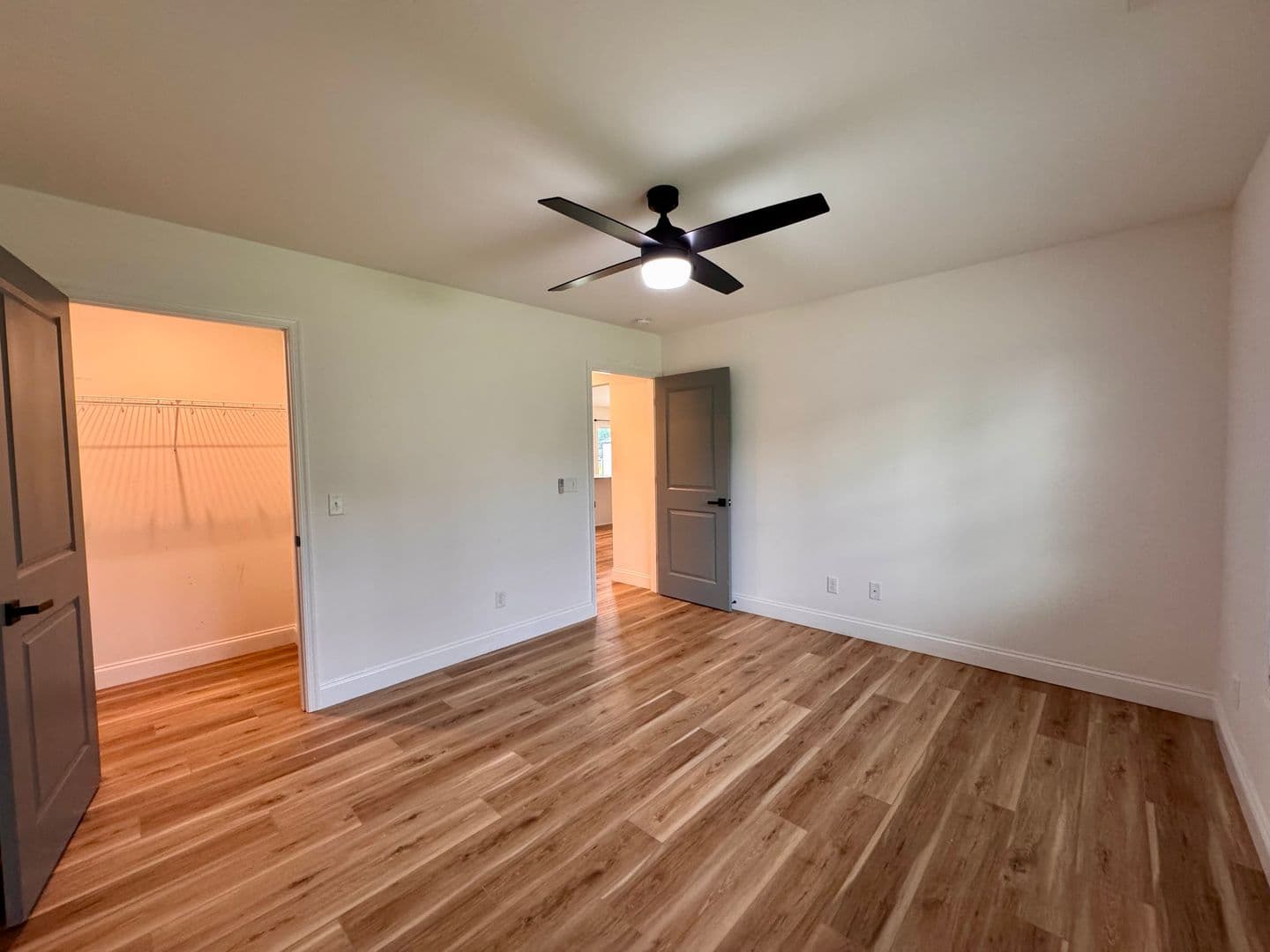 Dayton House: 2212 W Dry River Road