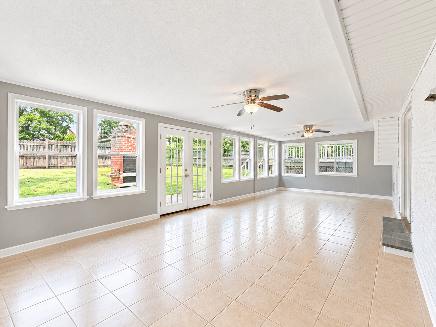 Harrisonburg House: 1528 Central Avenue