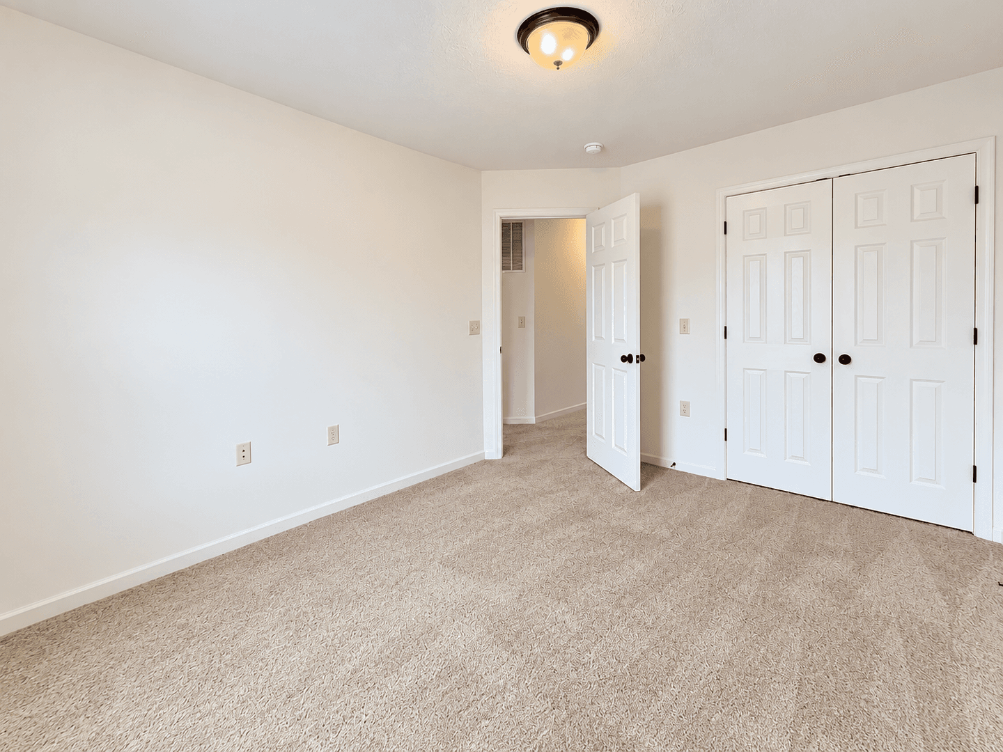 Harrisonburg House: 1023 Wellington Drive