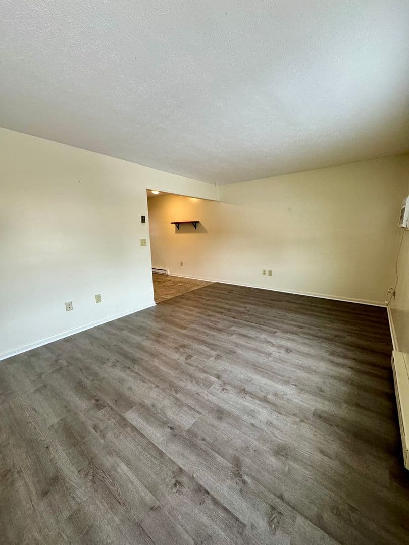 Harrisonburg House: 92 Dutch Mill Court