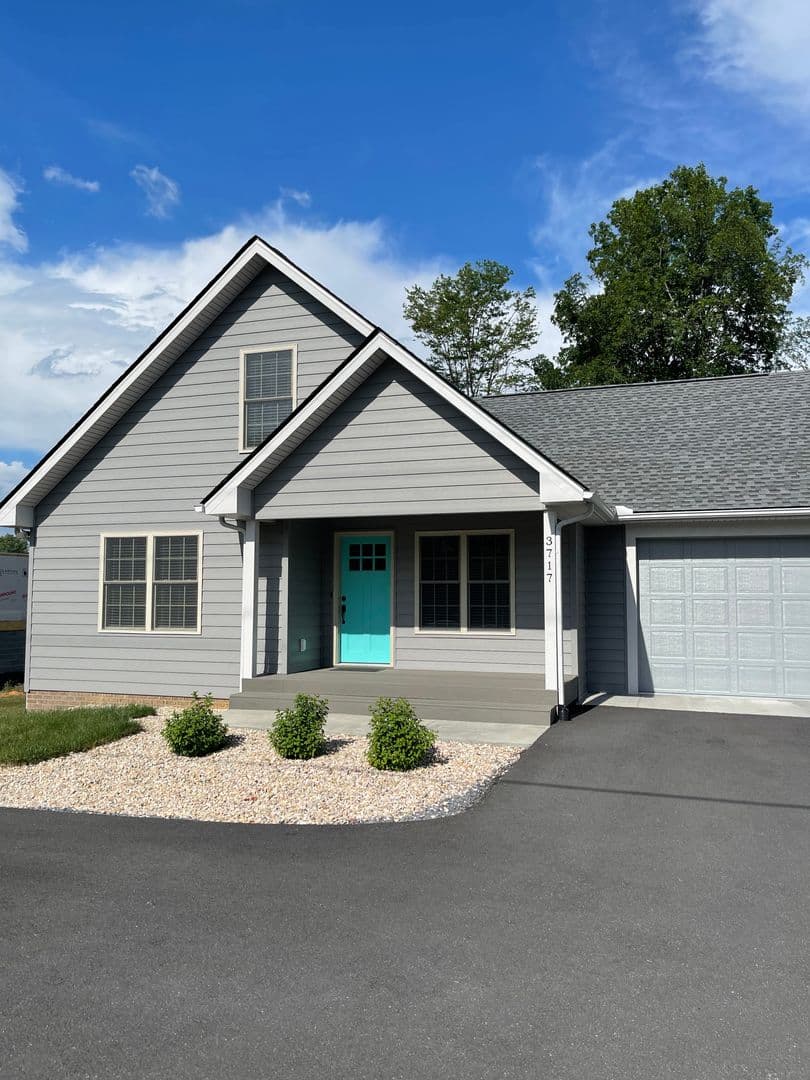 Rockingham House: 3717 Port Republic Road