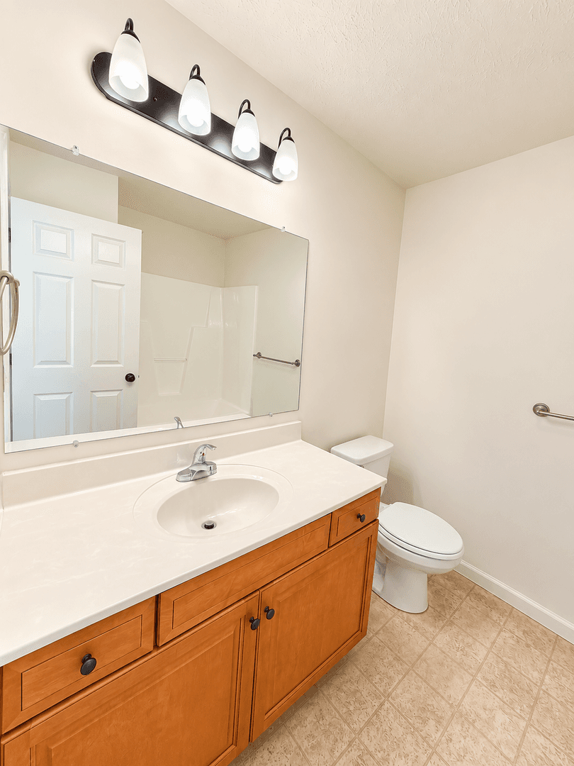 Harrisonburg House: 1023 Wellington Drive