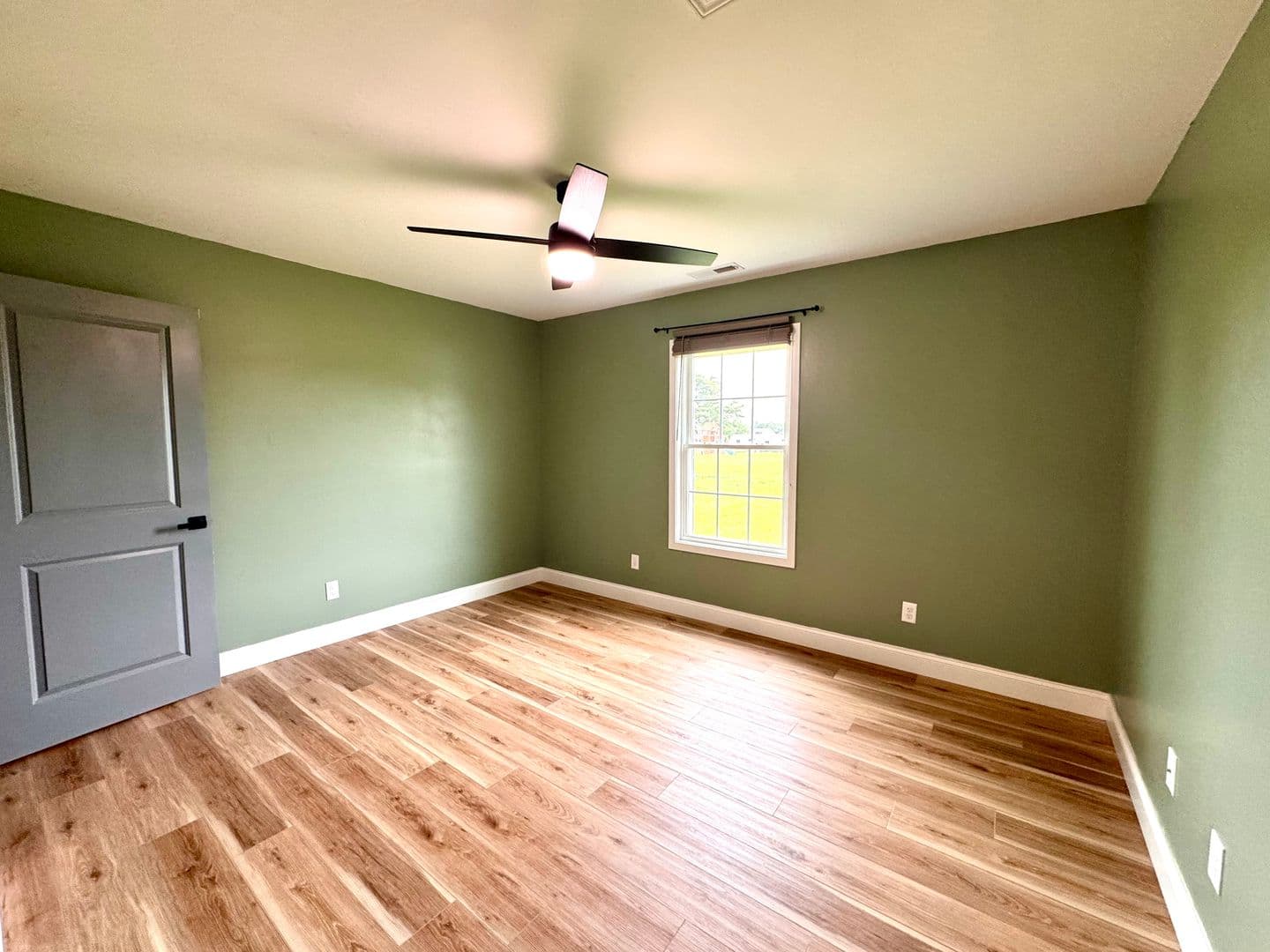 Dayton House: 2212 W Dry River Road