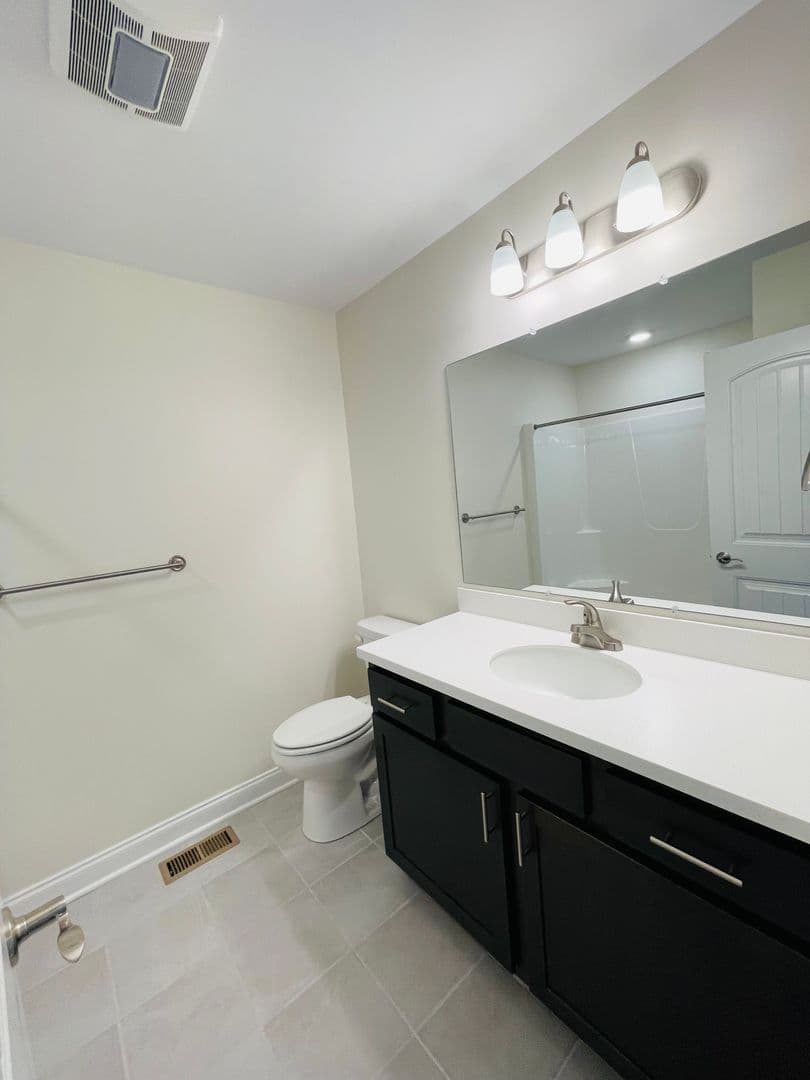 Rockingham House: 1060 Harvest Court