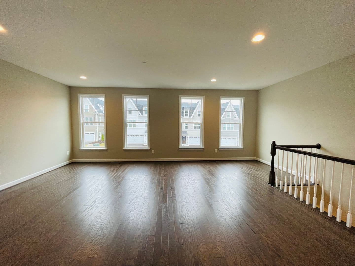 Rockingham House: 3216 Marion Square