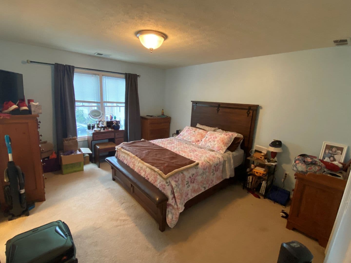 Harrisonburg House: 2193 Deyerle Ave