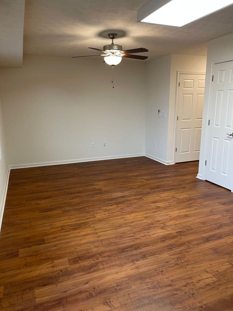 Harrisonburg House: 2925 Congers Creek Road Unit 1
