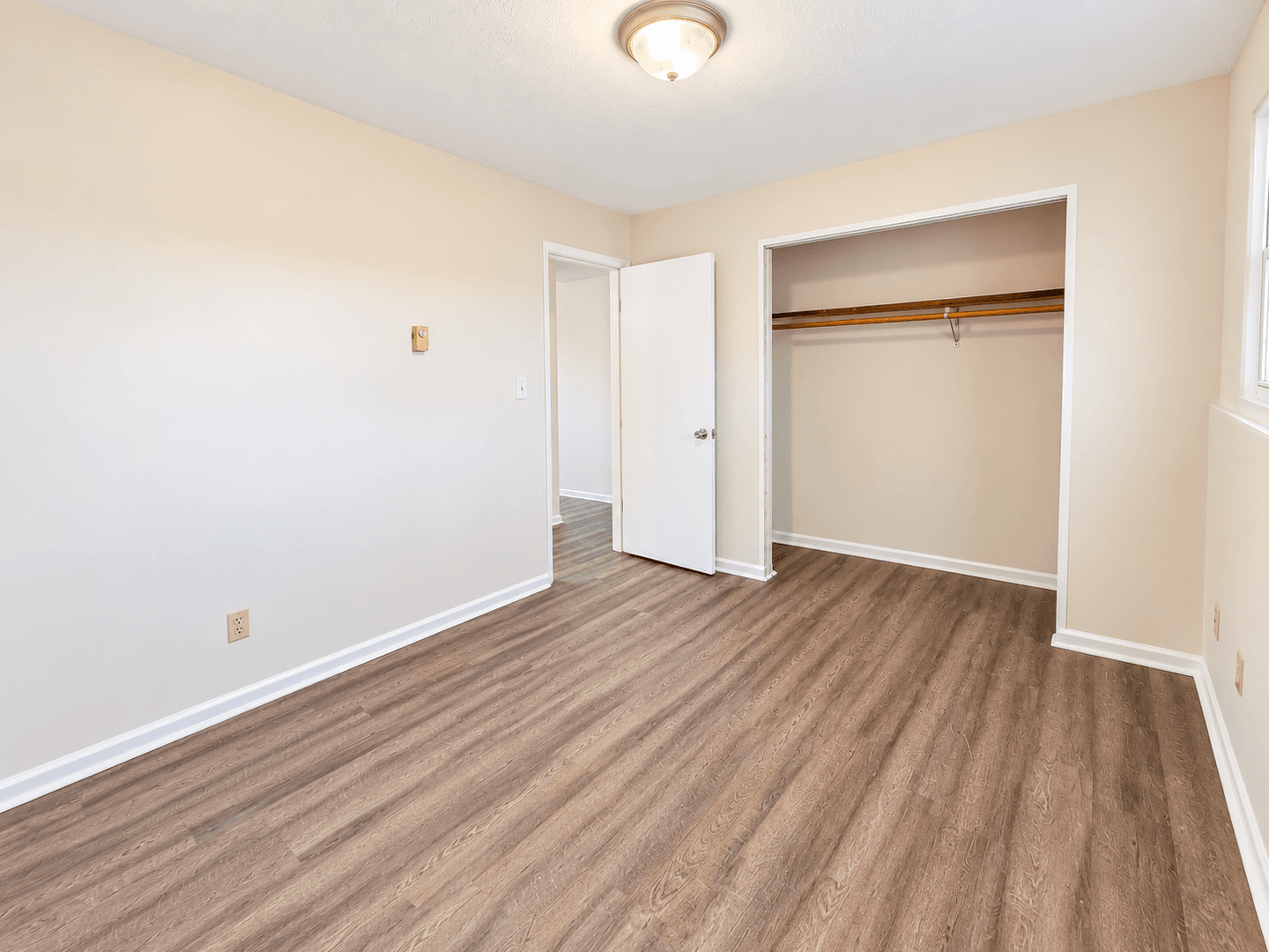 Penn Laird House: 520 View Mountain Circle Apt. 3