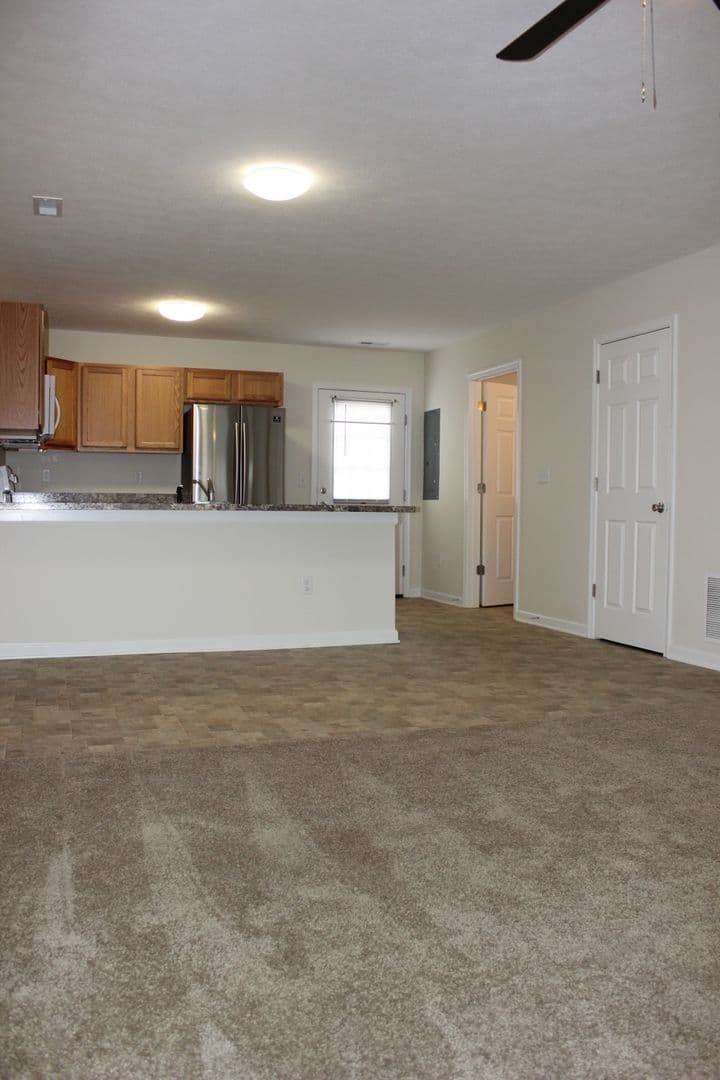 Broadway House: 186 Edom Lane