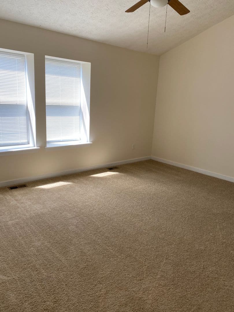 Harrisonburg House: 1238 Poets Court