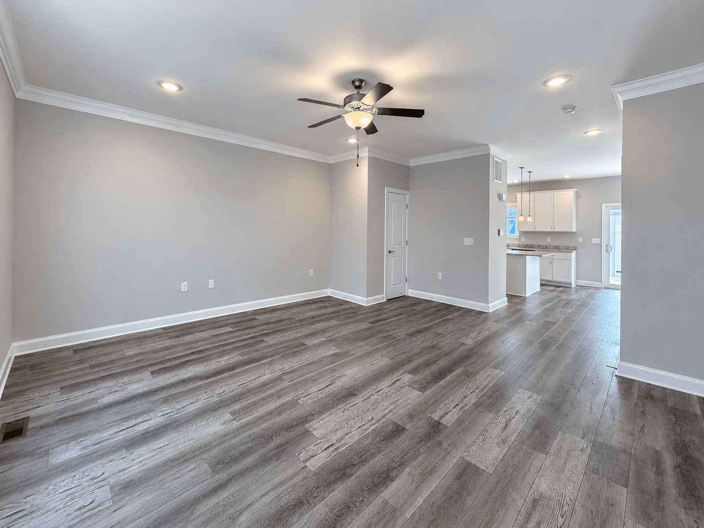 Rockingham House: 3518 Earthshine Way