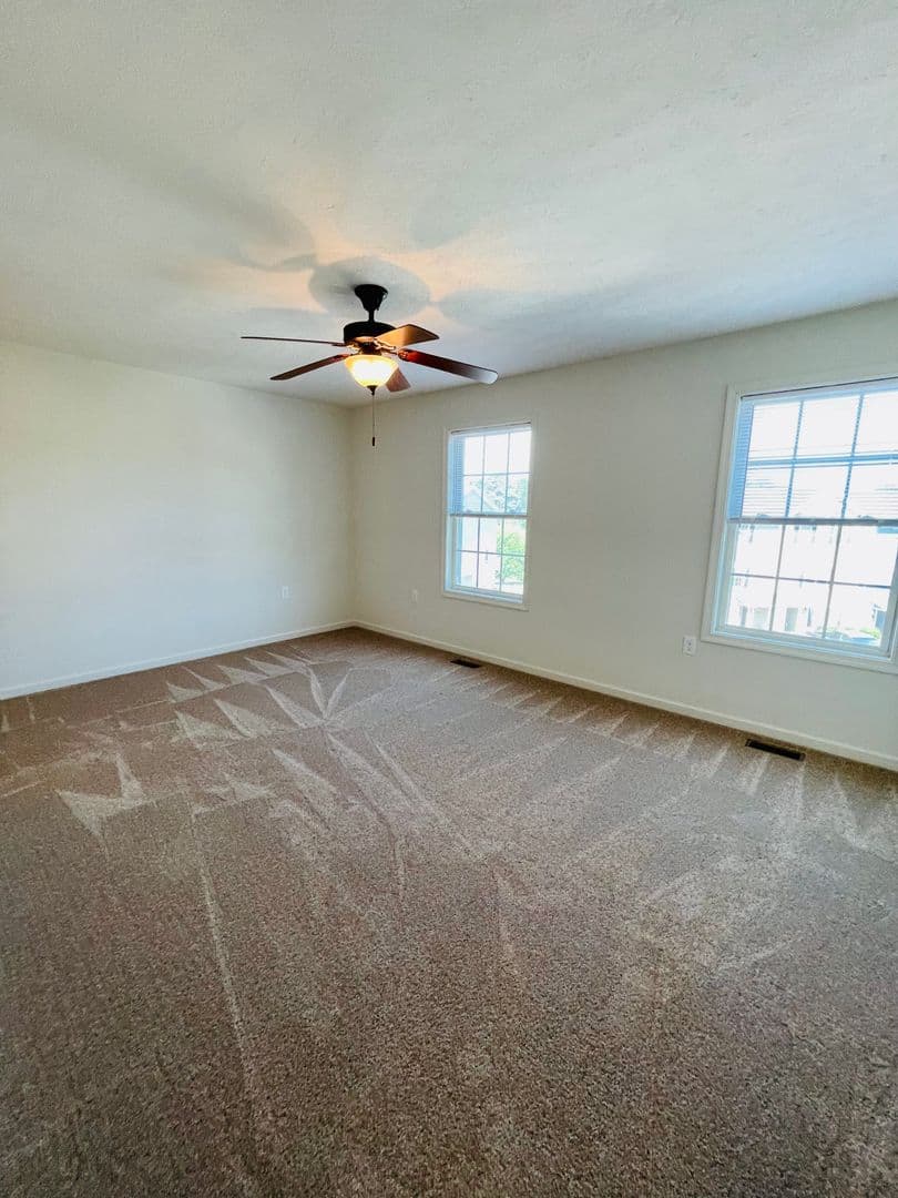 Harrisonburg House: 1427 Taylor Grove Lane Unit 2