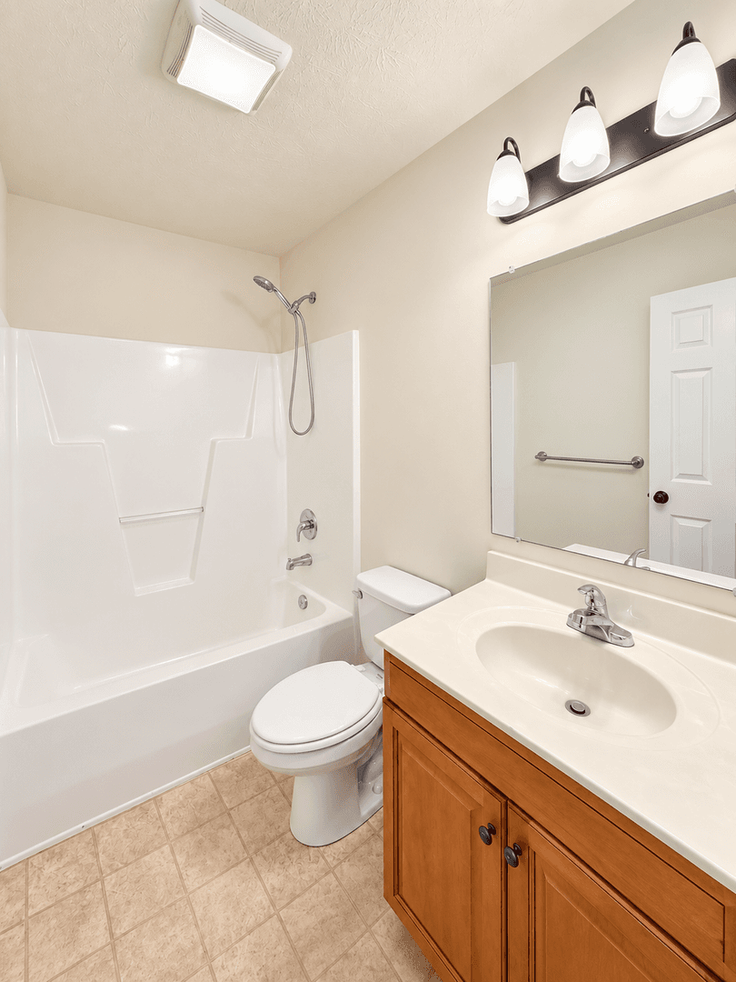Harrisonburg House: 1023 Wellington Drive