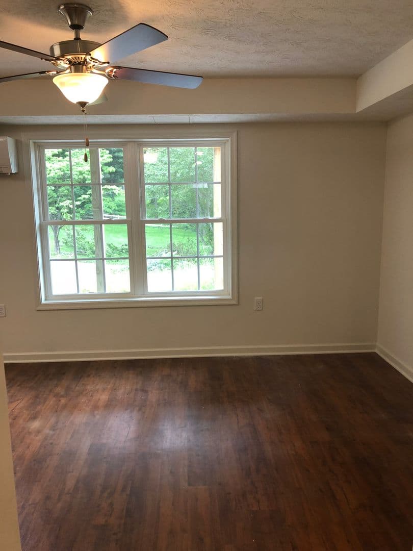 Harrisonburg House: 1464 Taylor Grove Lane Unit 1