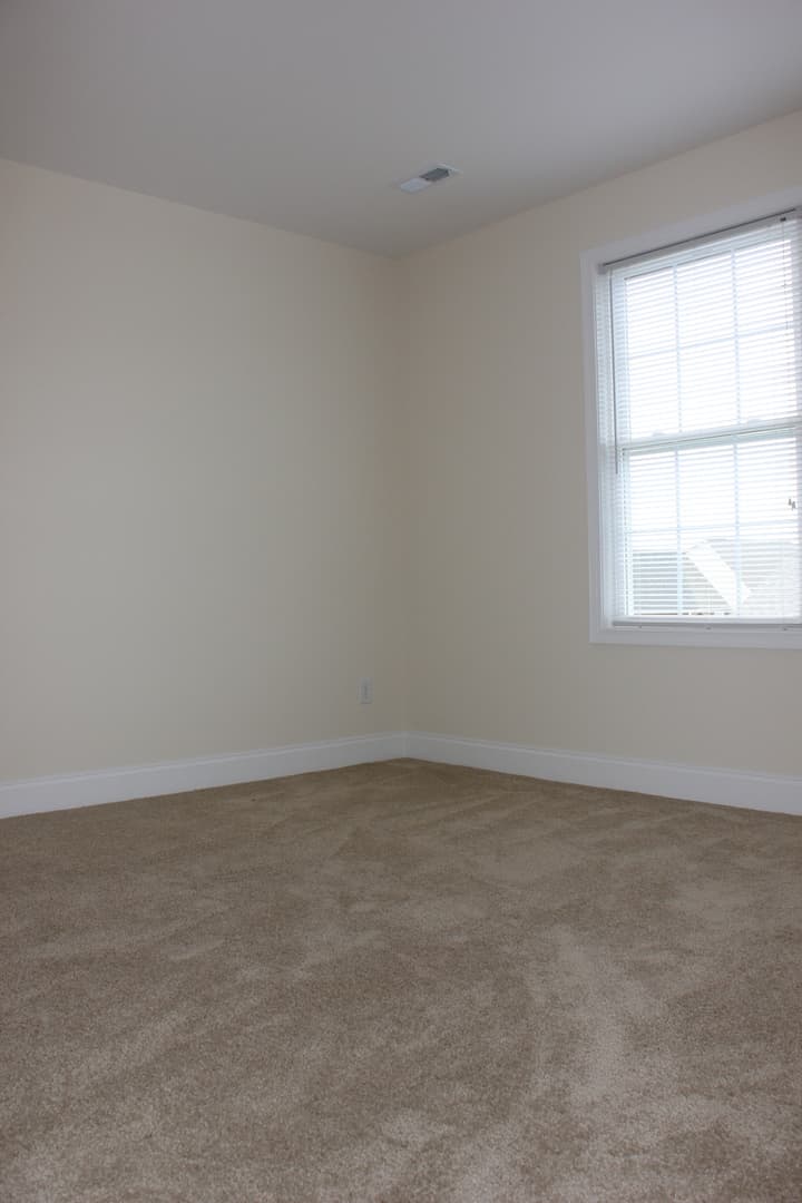 Bridgewater House: 4205-A Dry River Road