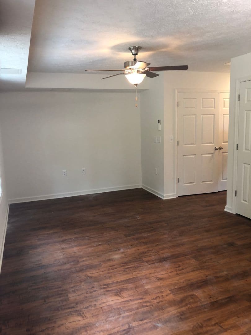 Harrisonburg House: 1464 Taylor Grove Lane Unit 1