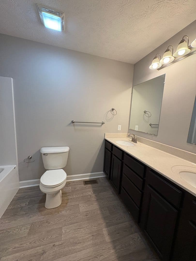 Rockingham House: 171 Cedar Point Lane