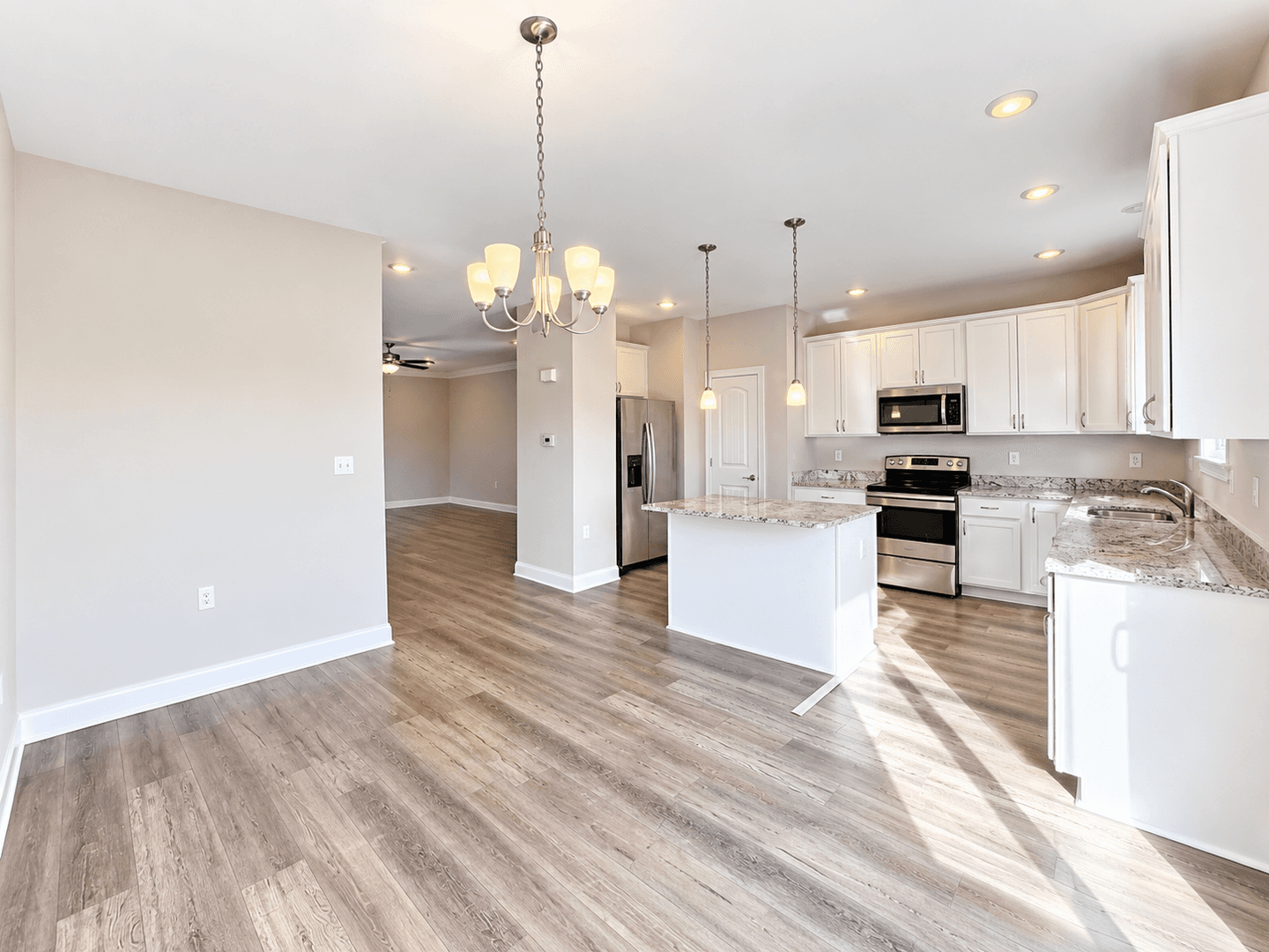 Rockingham House: 3518 Earthshine Way