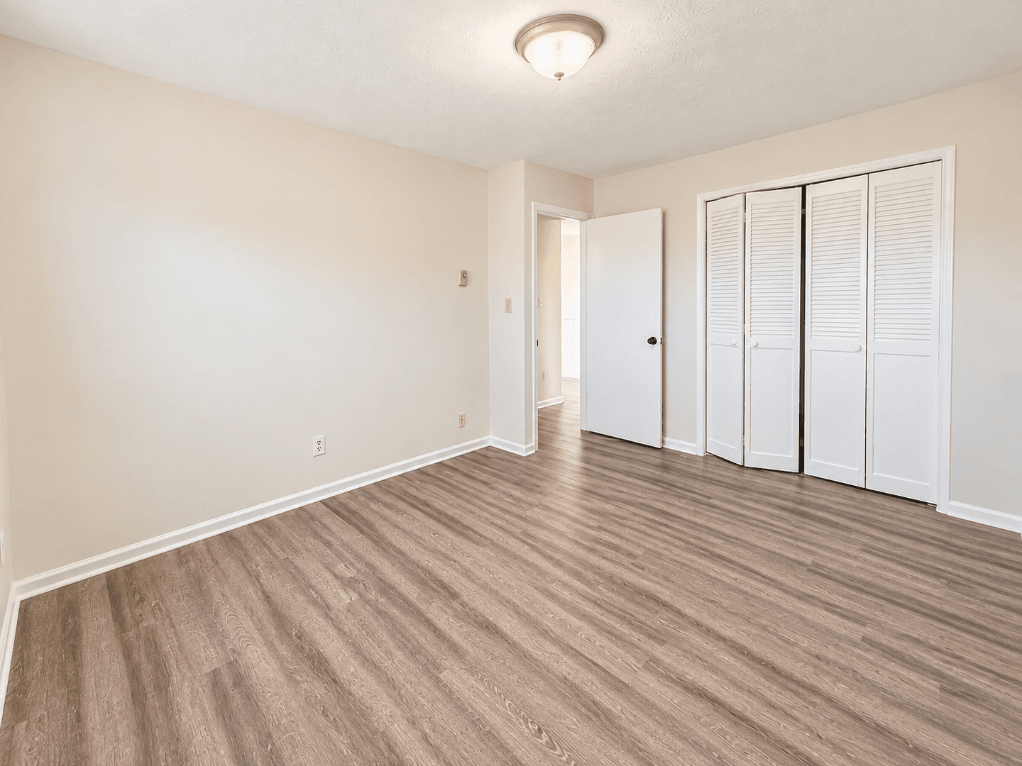 Penn Laird House: 520 View Mountain Circle Apt. 3