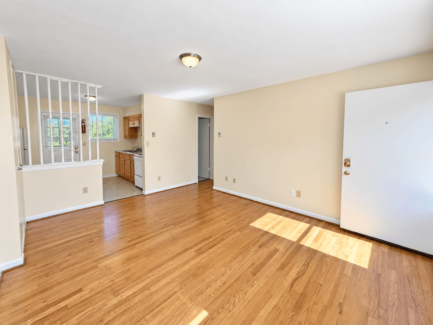 Harrisonburg House: 70 Pleasant Hill Rd
