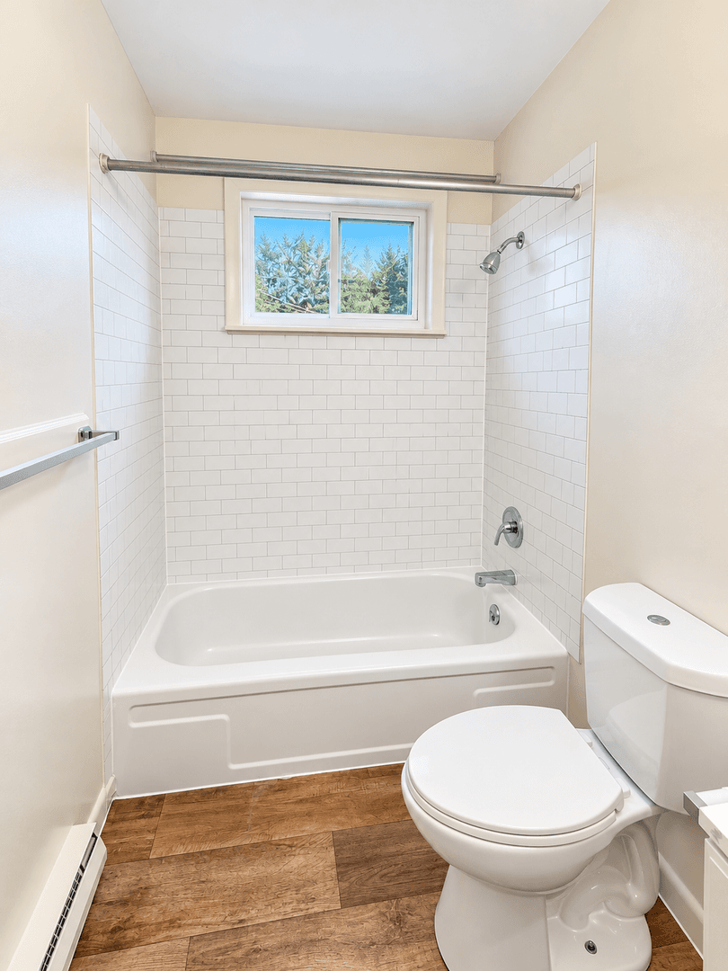 Harrisonburg House: 56 Pleasant Hill Rd