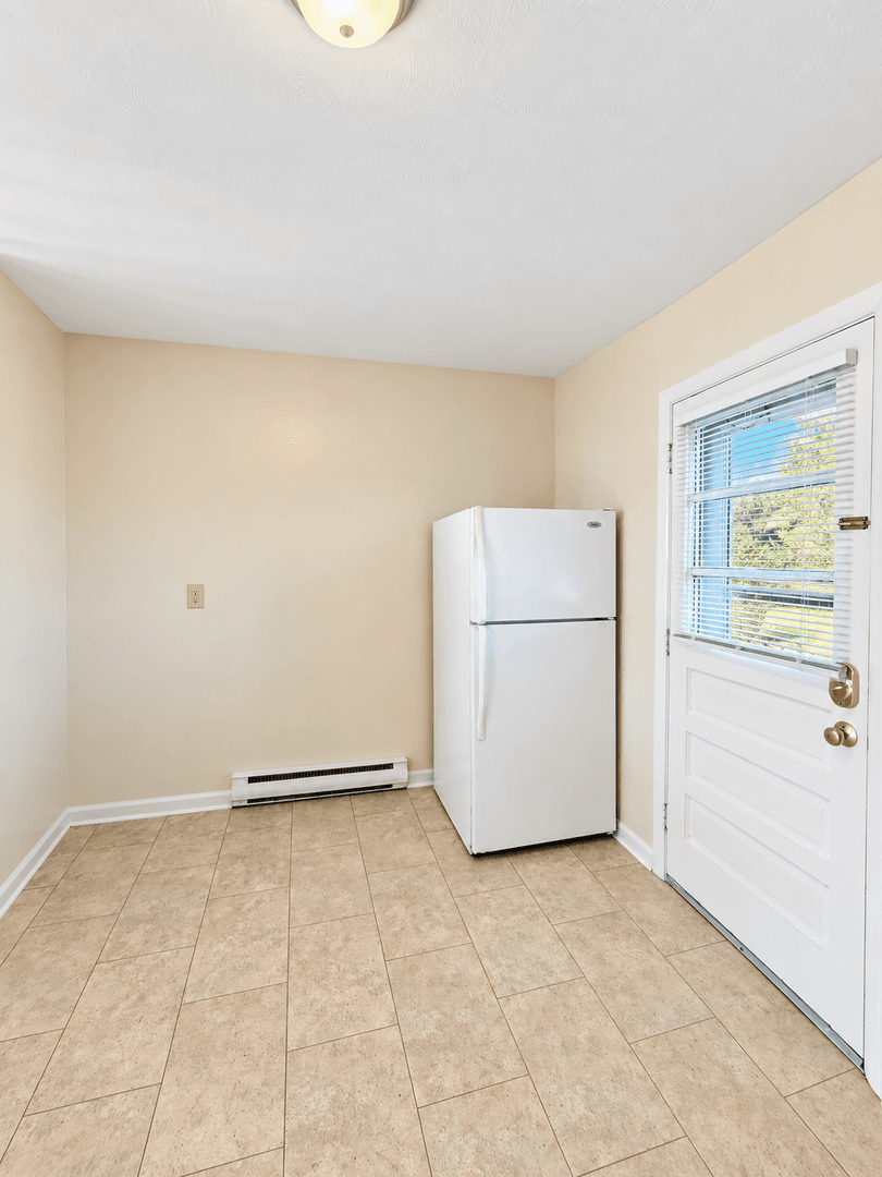 Harrisonburg House: 70 Pleasant Hill Rd