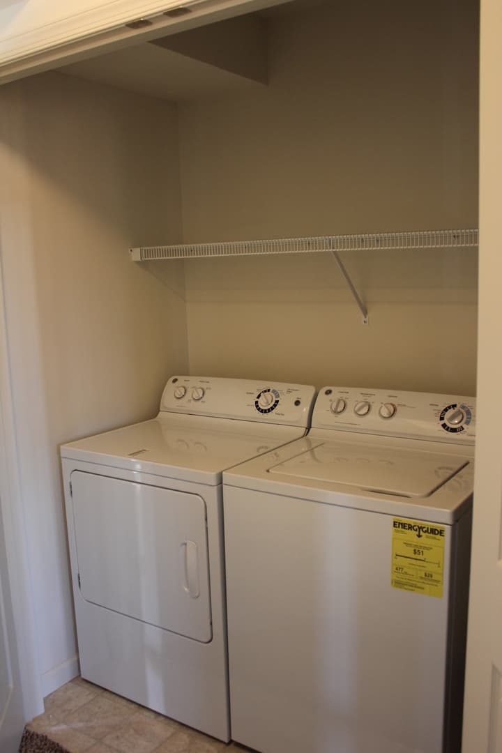 Harrisonburg House: 1624 Allison Way Unit 1