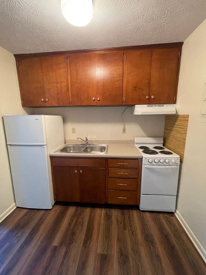 Harrisonburg House: 191-J Rockingham Drive