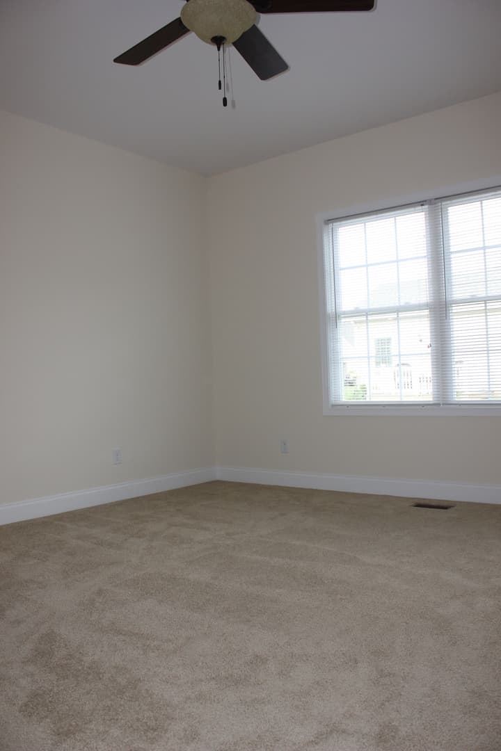Bridgewater House: 4205-A Dry River Road