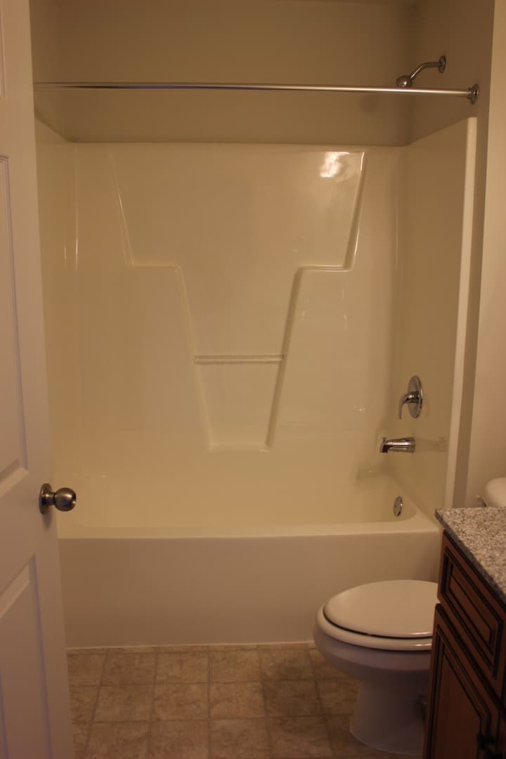 Harrisonburg House: 1464 Taylor Grove Lane Unit 1