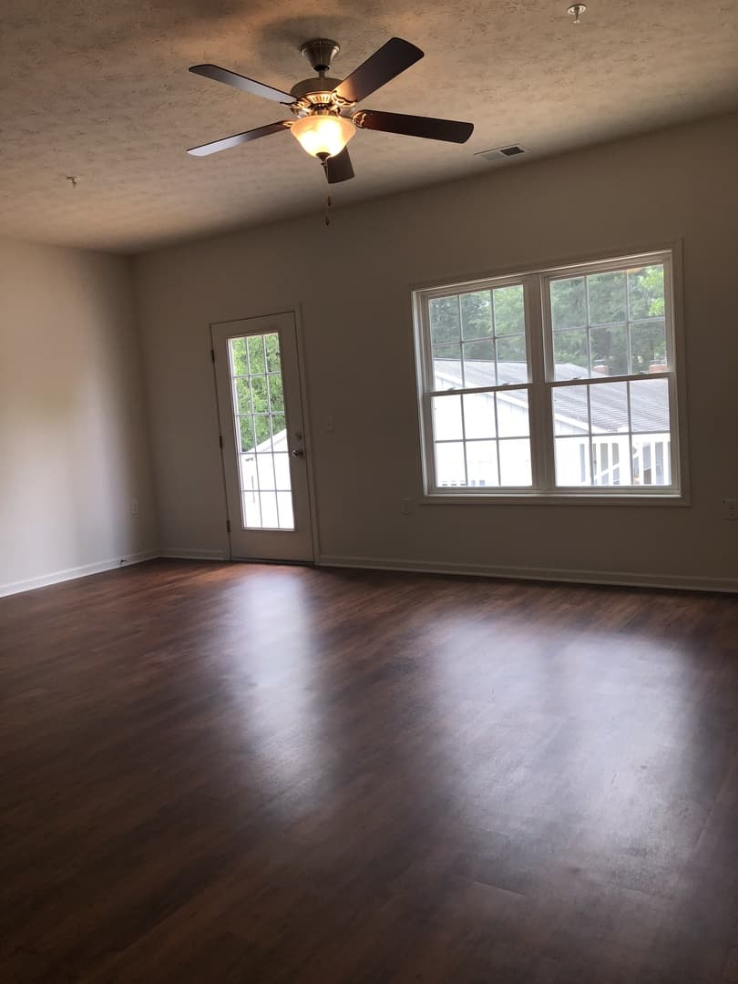Harrisonburg House: 1632 Allison Way Unit 2