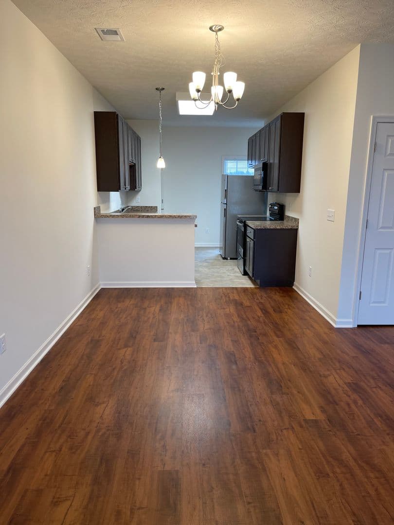 Harrisonburg House: 2975 Congers Creek Road Unit 2