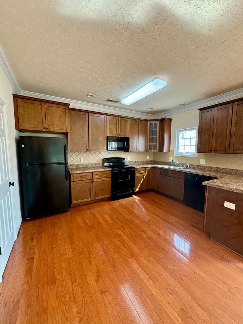 Mt. Crawford House: 31 Cantermill Lane