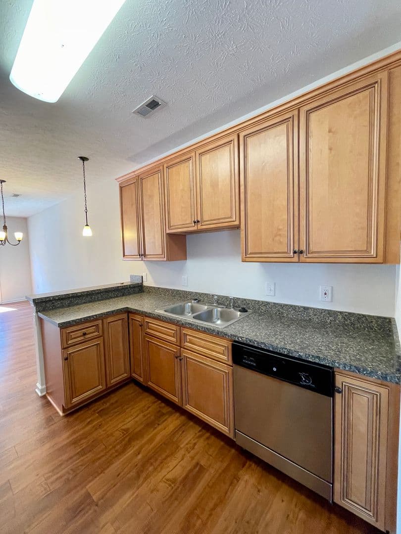 Harrisonburg House: 1427 Taylor Grove Lane Unit 2