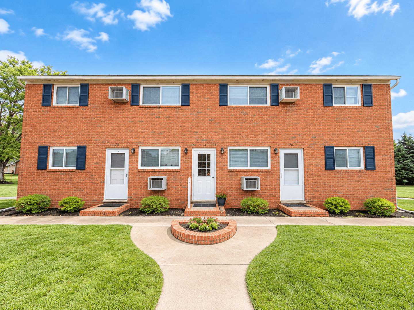 Harrisonburg House: 70 Pleasant Hill Rd