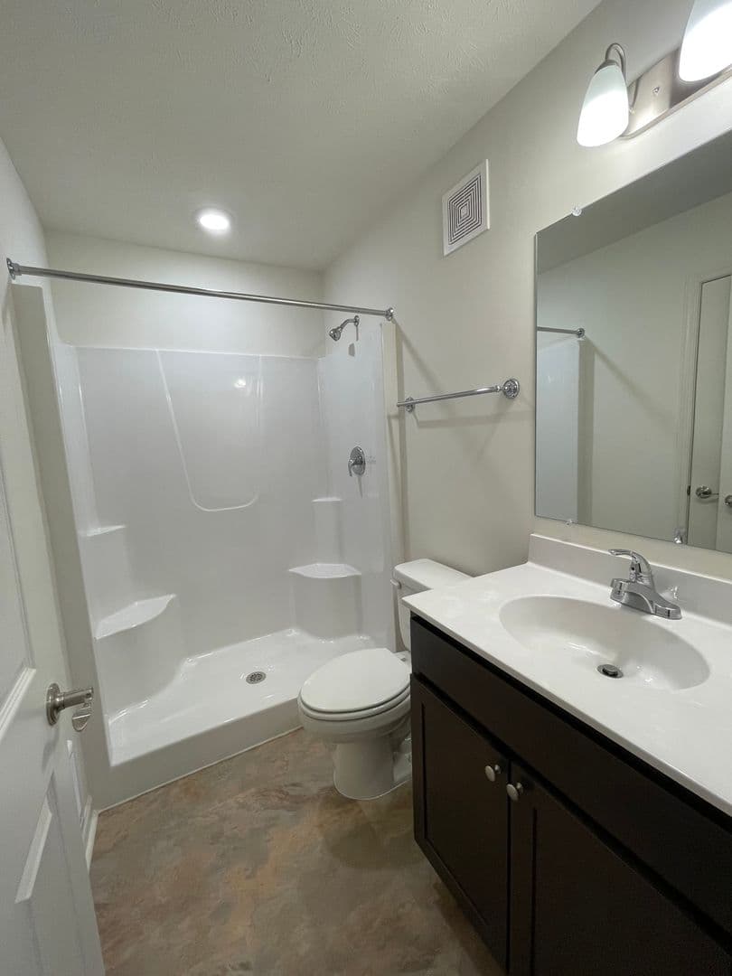 Harrisonburg House: 2925 Congers Creek Road Unit 1