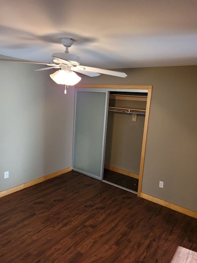 Minneapolis Apartment: 3013 Grand Avenue South