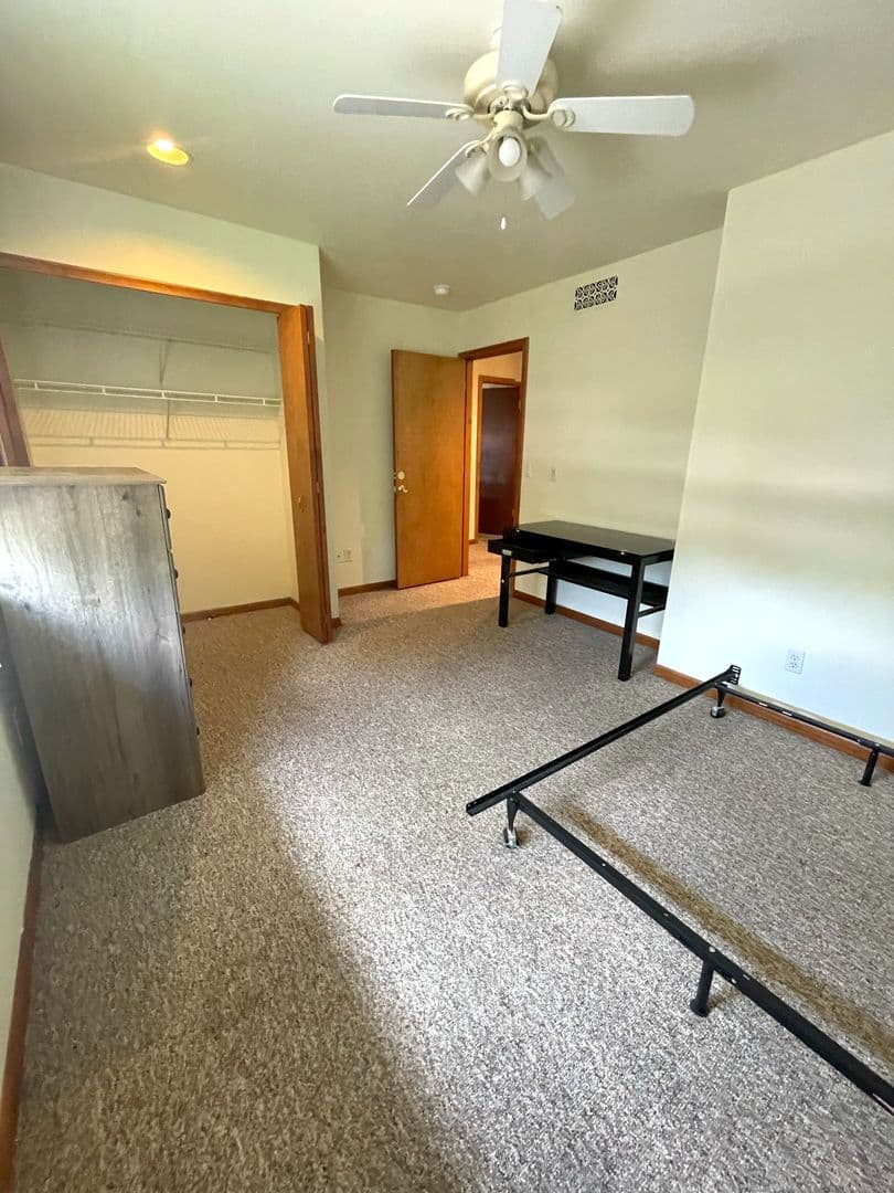 Ann Arbor Apartment: 1425/1427 S. State St.