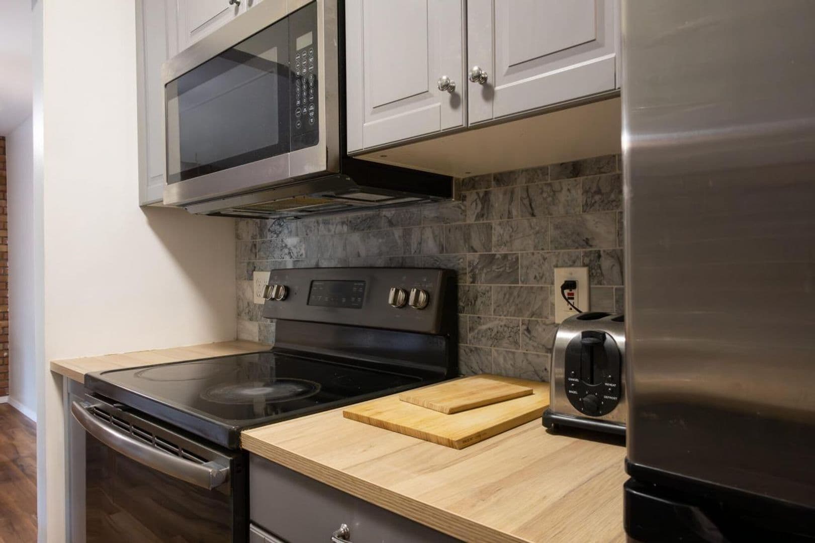 Ypsilanti Condo: 207 Ballard St. #302